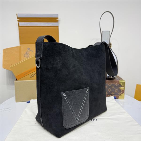 2026120181651205 270